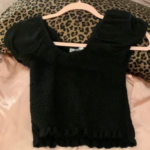 Black stretchy White farm top size medium good condition